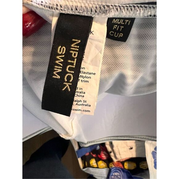 Niptuck Swim 14 Multi Fit Cup One Piece Suit Blue White Stripe Preppy Nautical - Picture 9 of 10